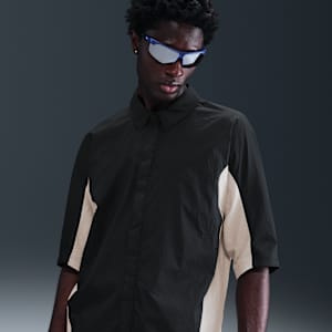 Nike Tech Men's Woven Oversized Shirt. Nike.com